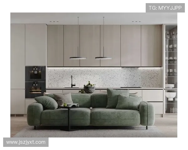 亚马尔否认与 30 岁女网红恋情：称仅为普通朋友，系与队友同游