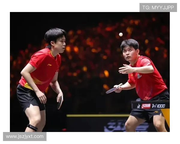 林诗栋男单稳居榜首领先王楚钦 2100 分!国乒女单断层包揽前五